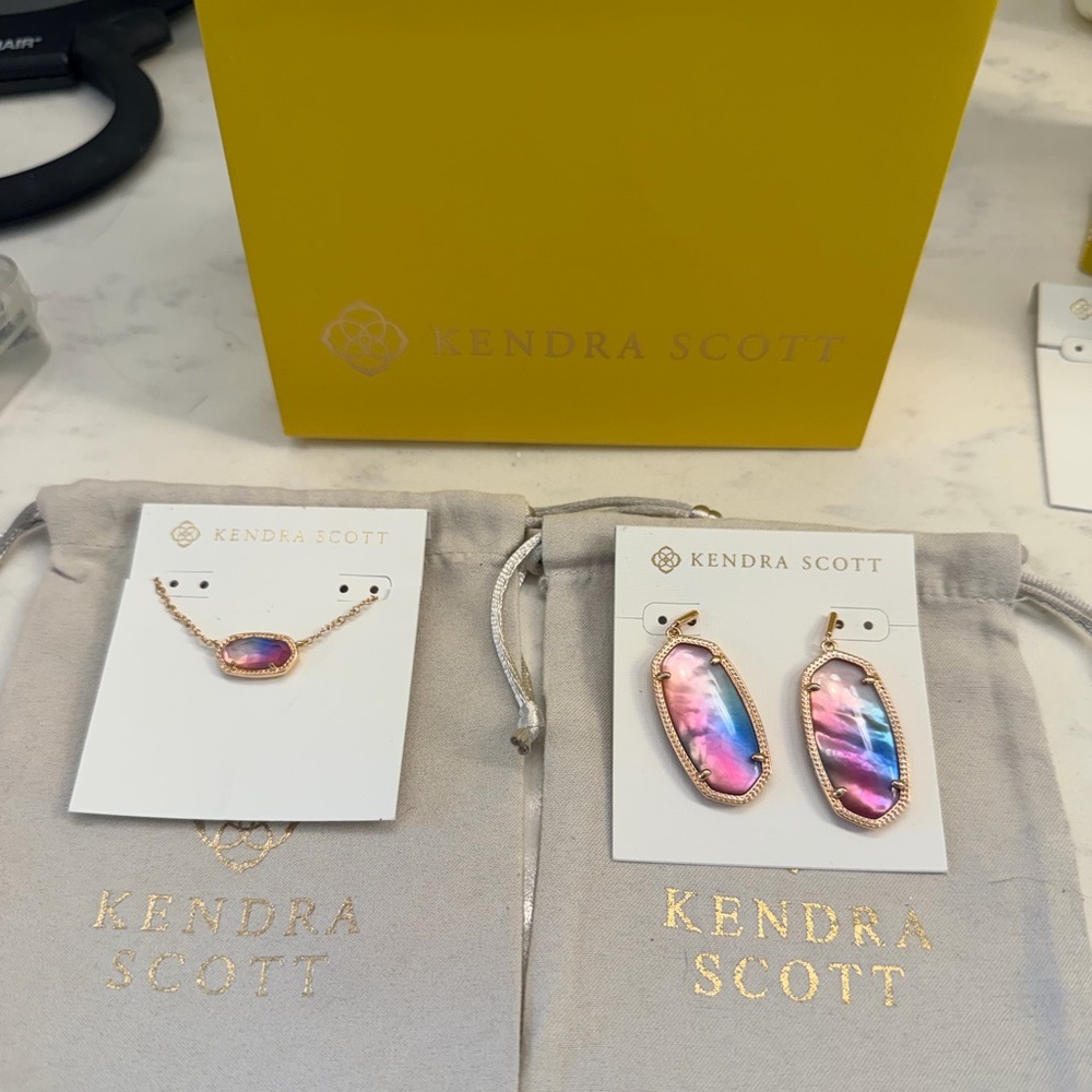 Kendra Scott Elisa Pendant Necklace & Elle Drop Earrings